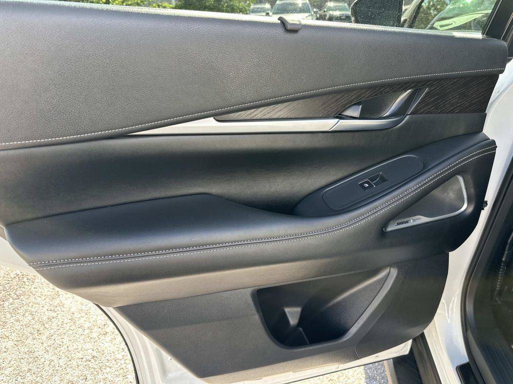 Used 2025 INFINITI QX60 Sensory w/ Vision Package AWD/4WD image 32