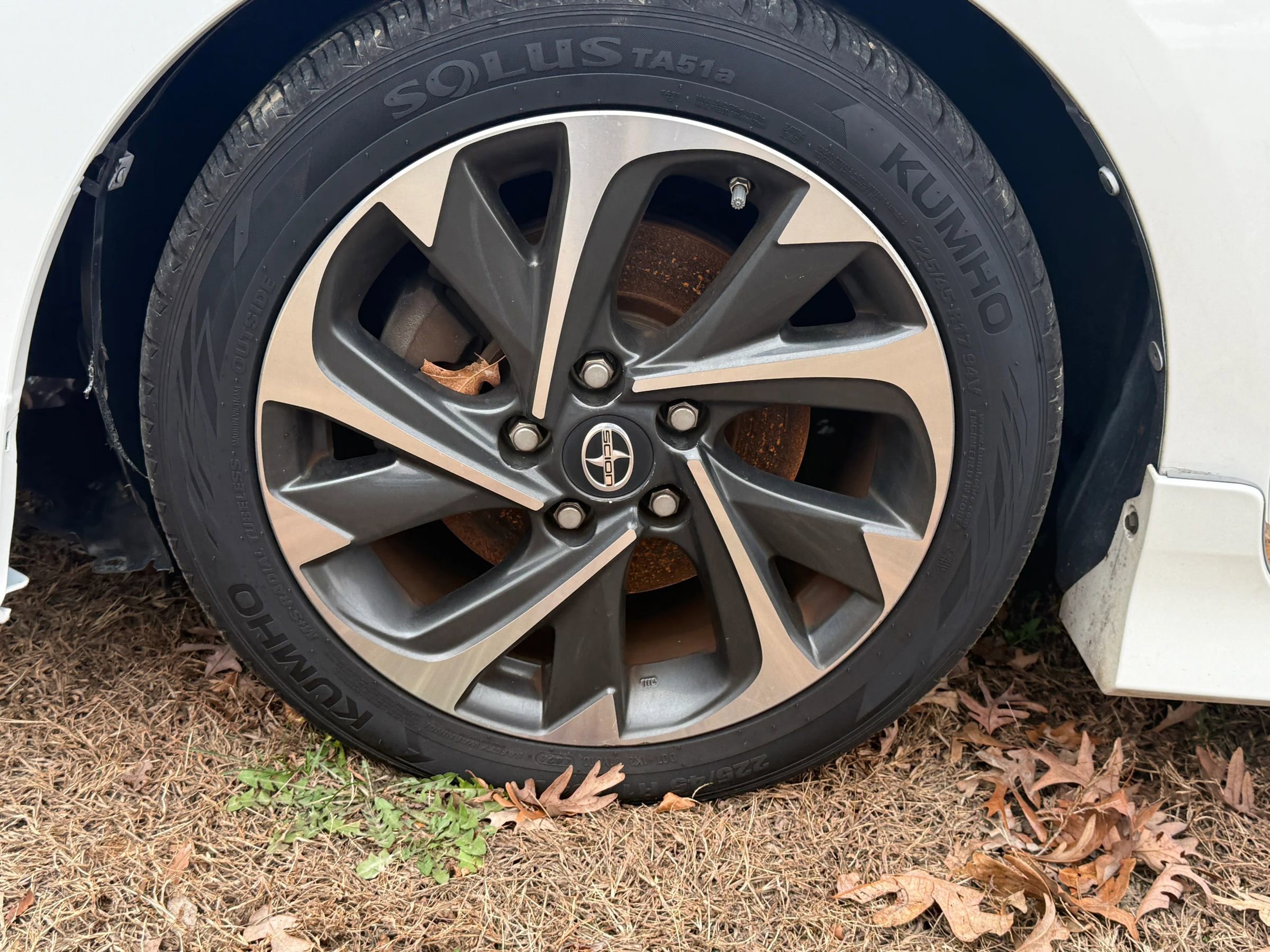 Used 2016 Scion iM image 23