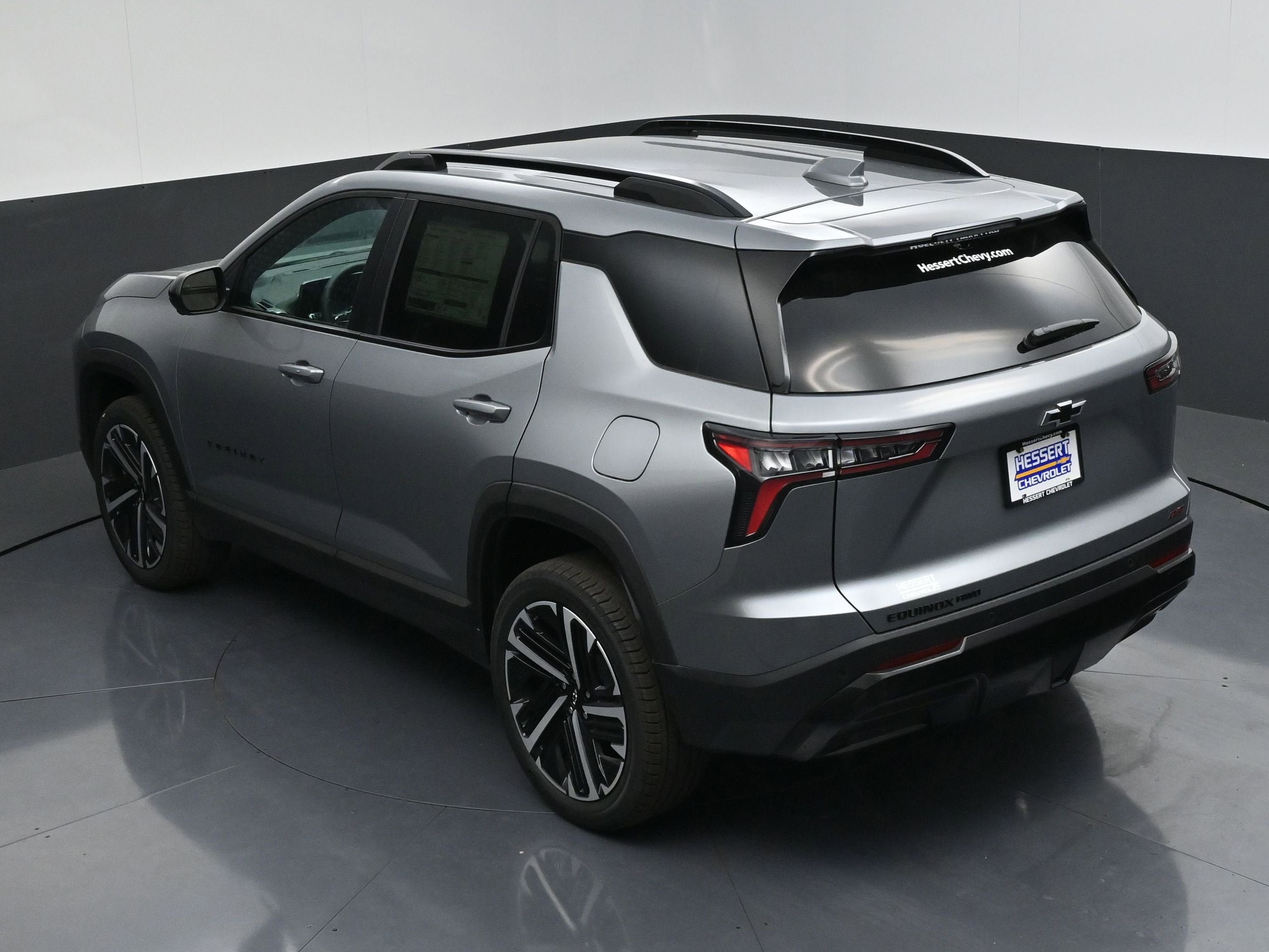 New 2026 Chevrolet Equinox RS w/ Safety and Technology Package AWD/4WD image 46