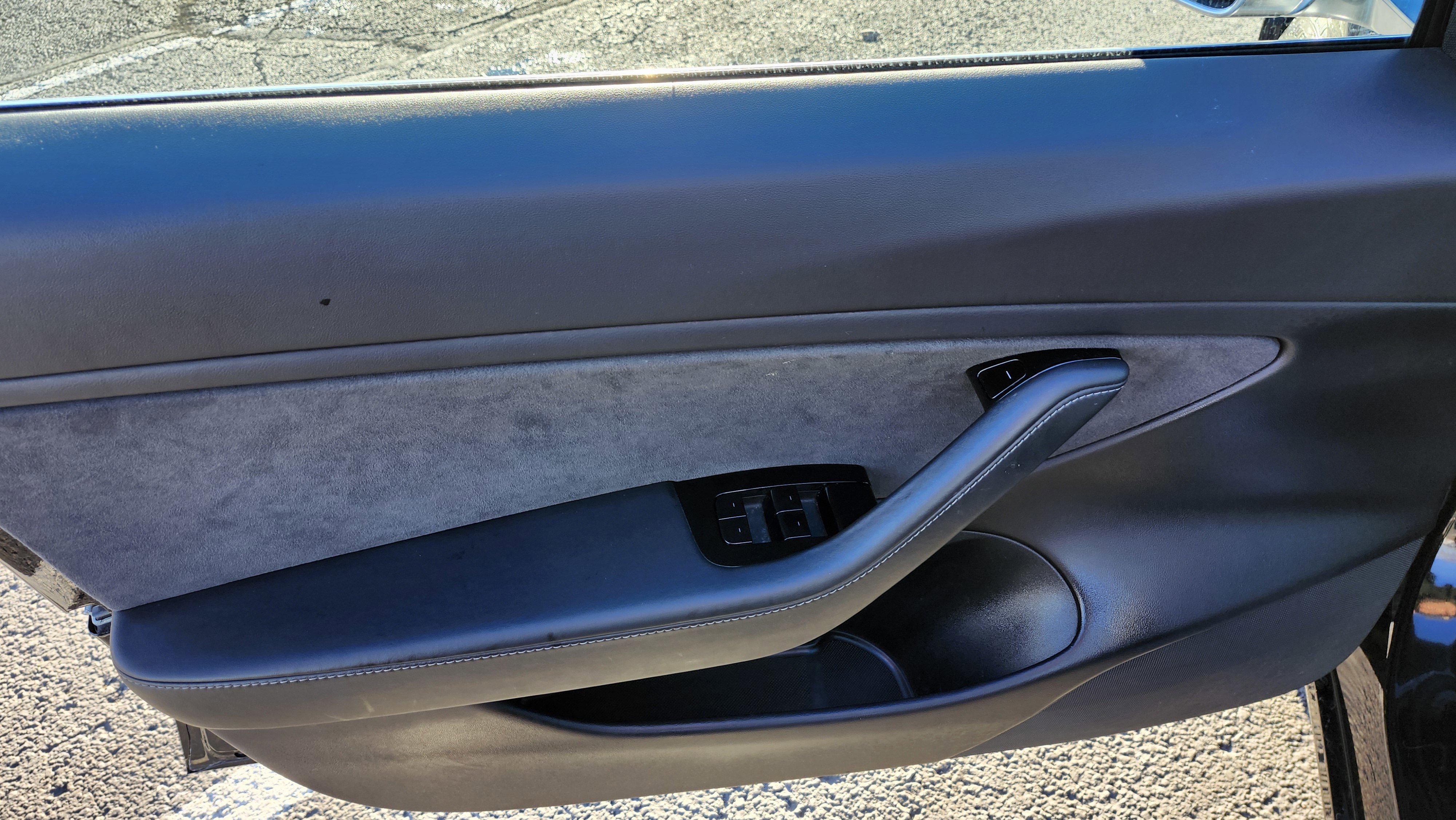 Used 2019 Tesla Model 3 Standard Range image 24