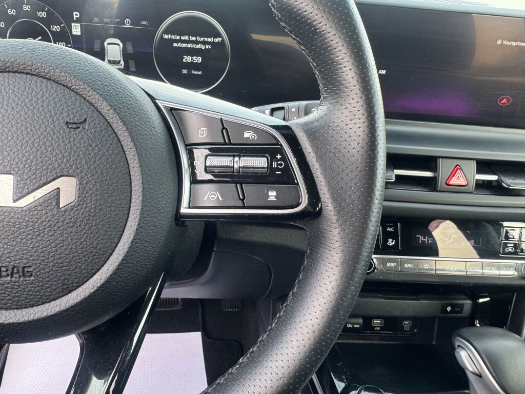 Used 2024 Kia Seltos SX image 7