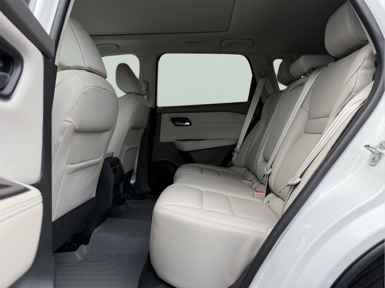 Used 2021 Nissan Rogue SL w/ Premium Package AWD/4WD image 21