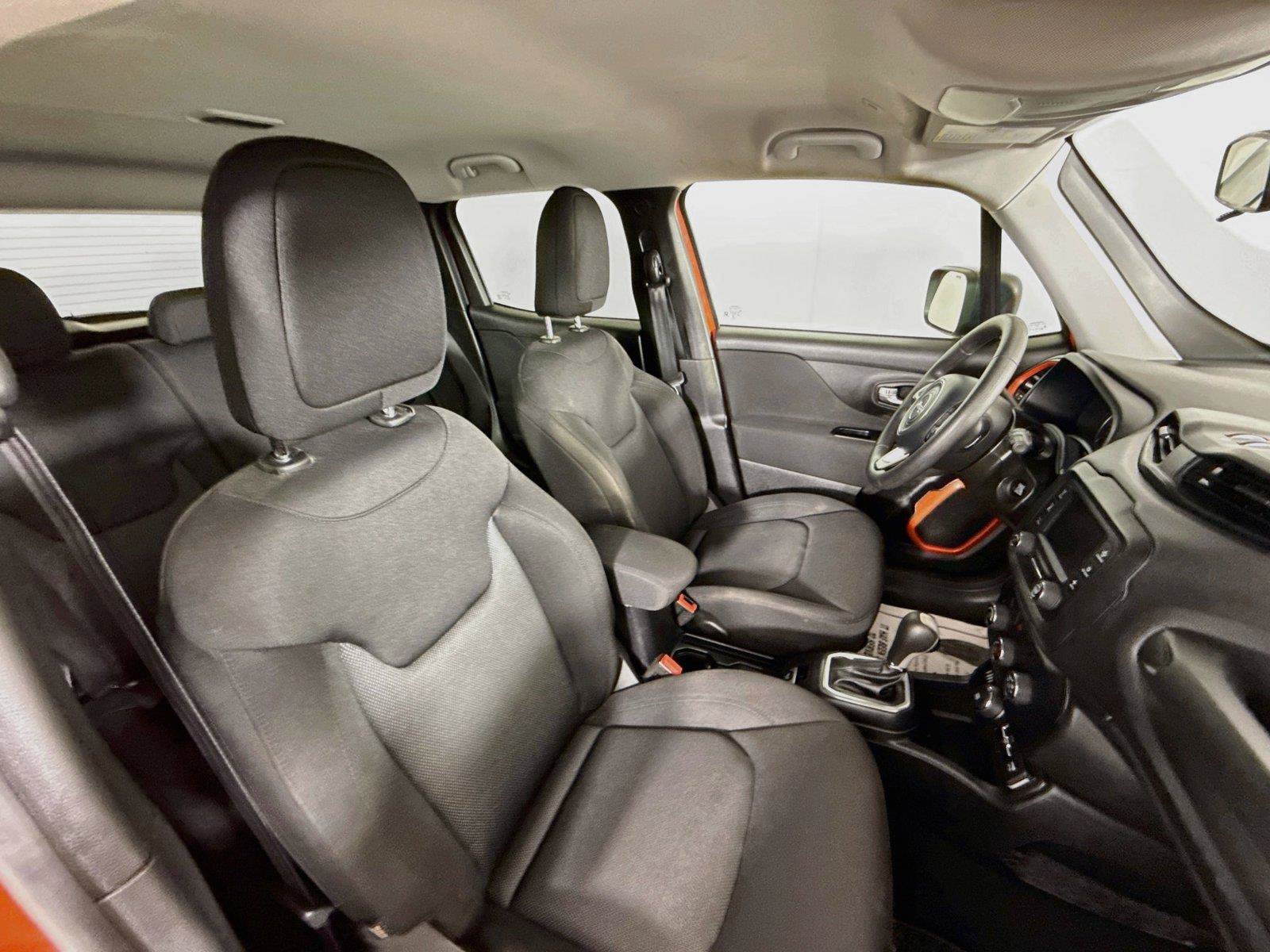 Used 2020 Jeep Renegade Sport AWD/4WD image 26