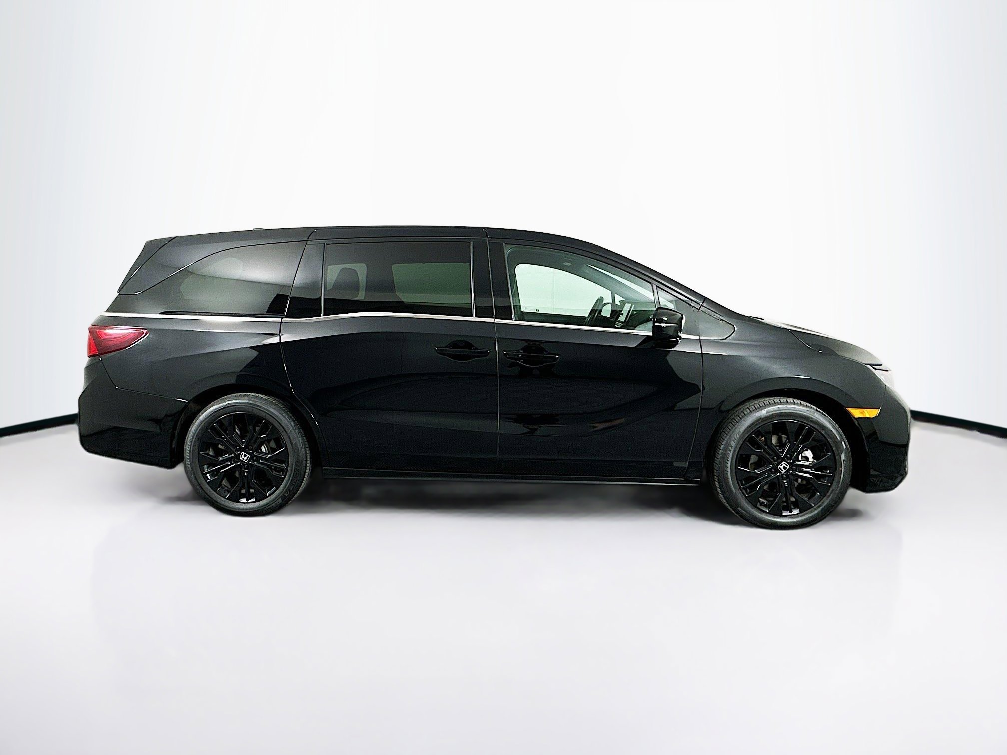 Used 2025 Honda Odyssey Sport-L image 10