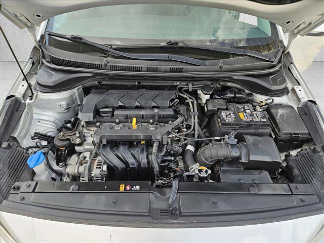 Used 2022 Hyundai Accent SEL image 23