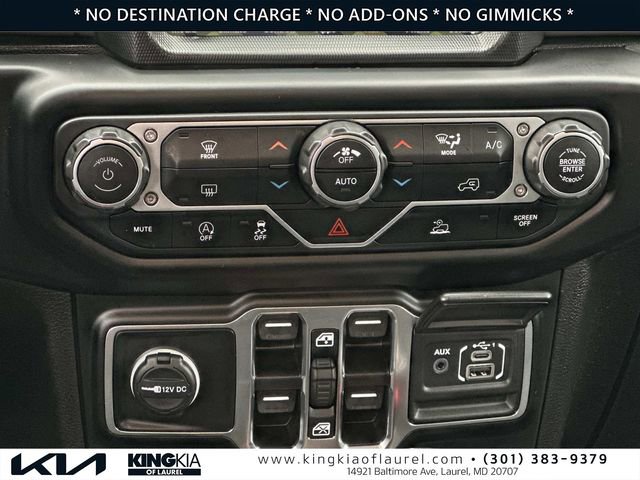 Used 2023 Jeep Wrangler Sahara image 5