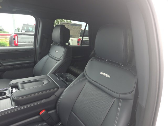 New 2027 Ford Expedition Max Platinum w/ Stealth Performance Package AWD/4WD image 14