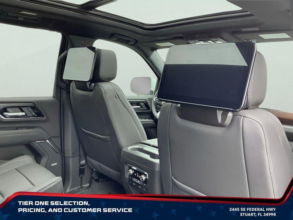 New 2026 GMC Yukon Denali w/ Denali Reserve Package AWD/4WD image 16