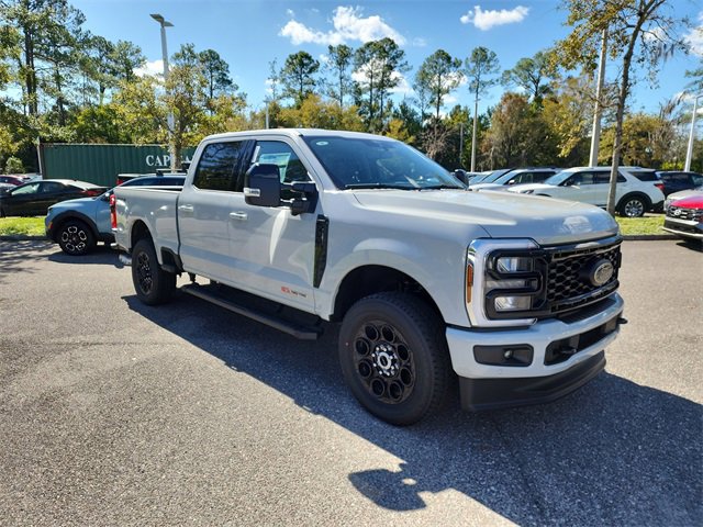 New 2026 Ford F350 4x4 Crew Cab Super Duty image 1
