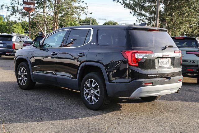 Used 2020 GMC Acadia SLE FWD image 2