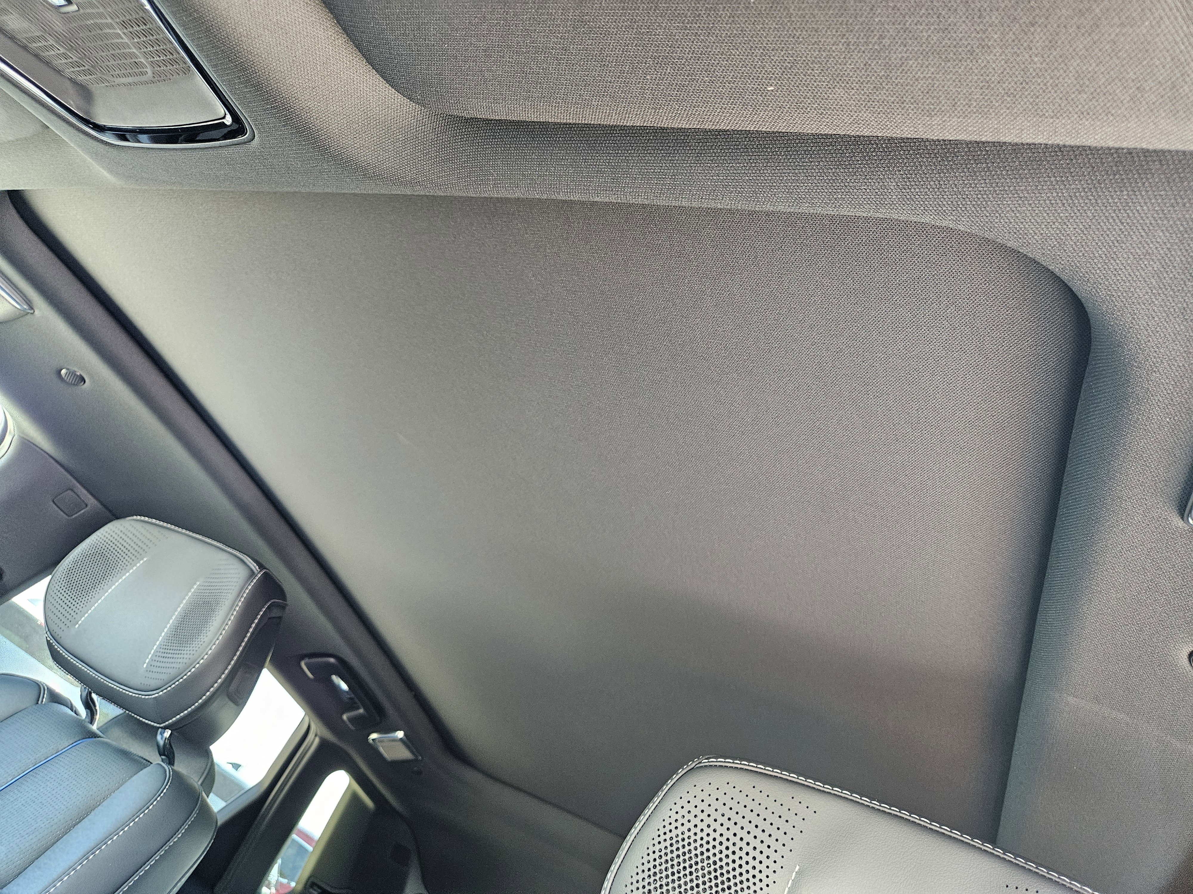 New 2026 Cadillac Lyriq V image 24