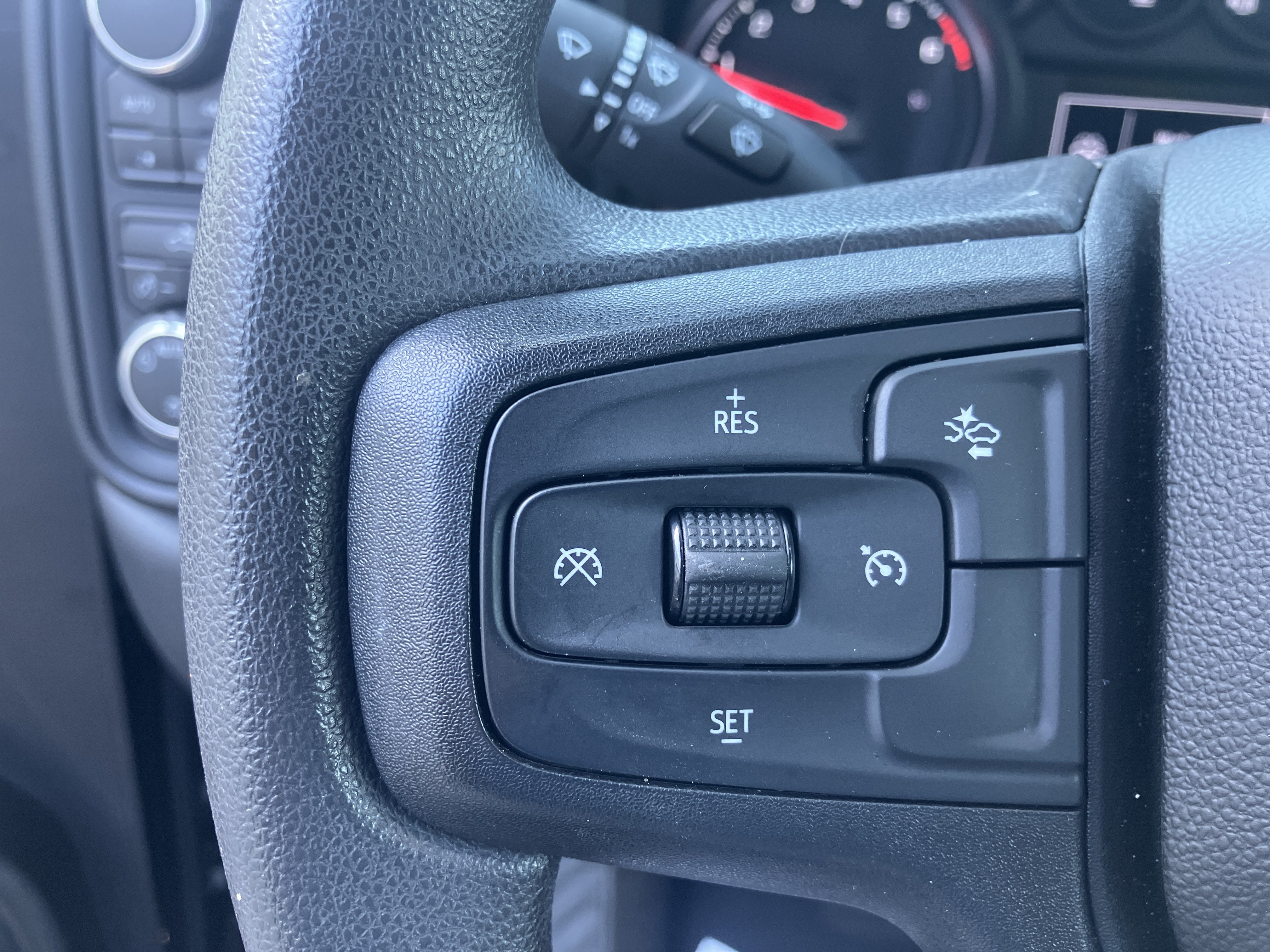Used 2023 Chevrolet Silverado 1500 Custom w/ Rally Edition AWD/4WD image 23