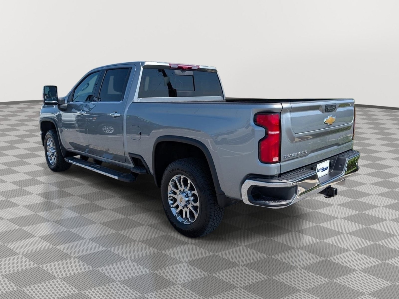 Used 2026 Chevrolet Silverado 3500 LTZ w/ LTZ Premium Package AWD/4WD image 3