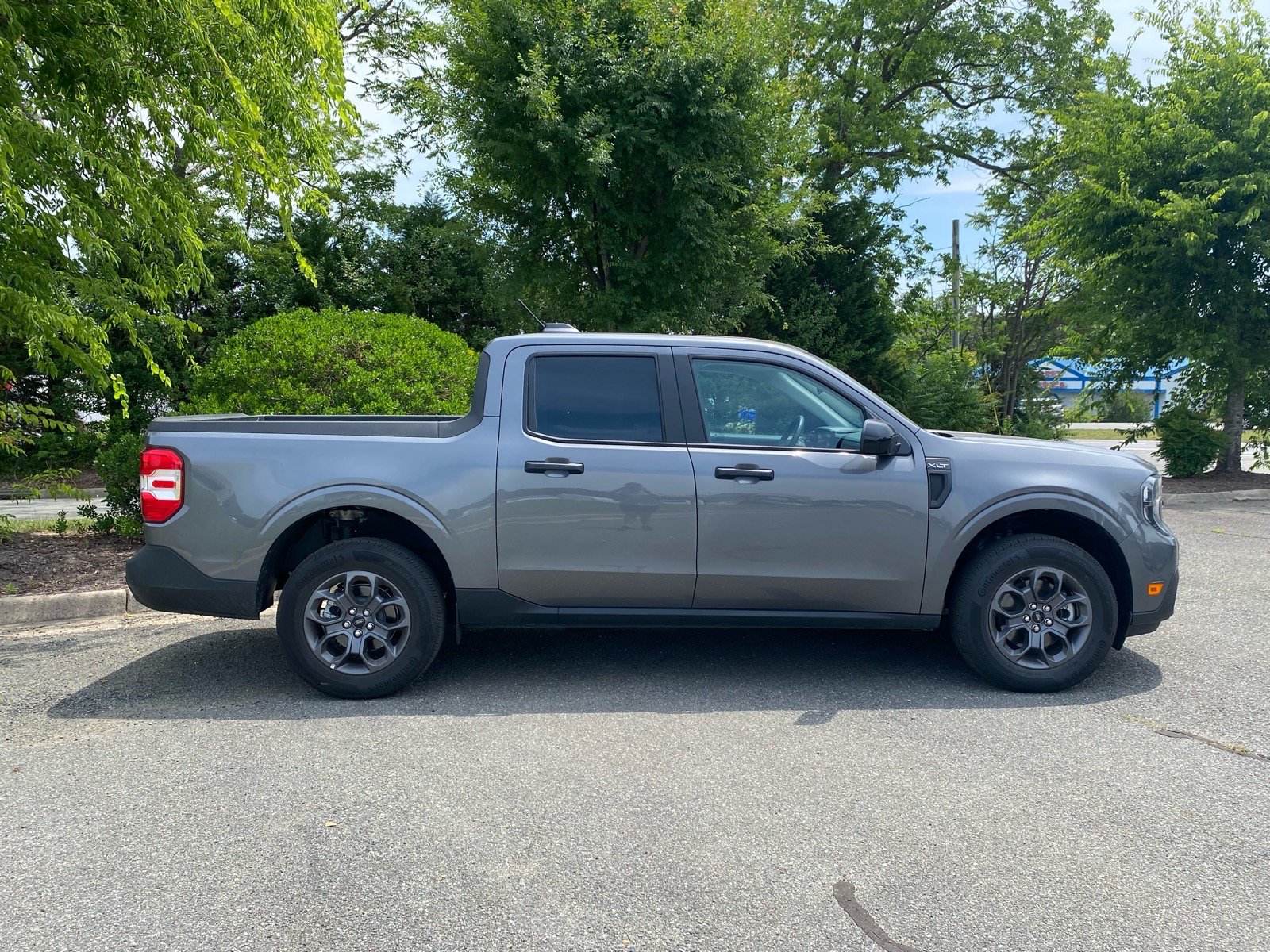 Used 2026 Ford Maverick XLT w/ XLT Luxury Package AWD/4WD image 3