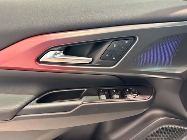 New 2026 Chevrolet Equinox EV RS image 21