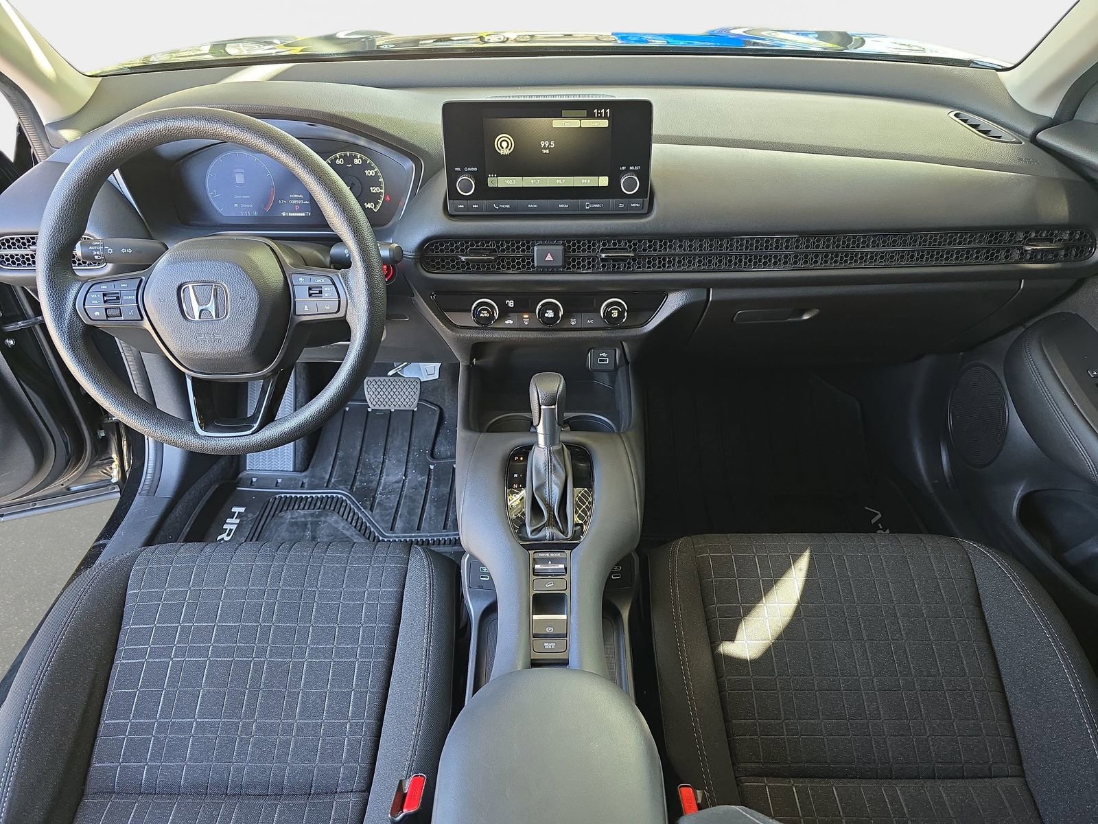 Certified 2024 Honda HR-V LX image 9