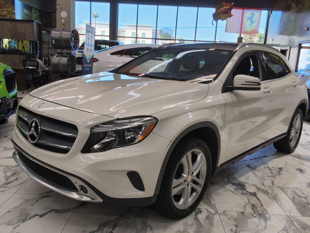 Used 2015 Mercedes-Benz GLA 250 4MATIC image 4
