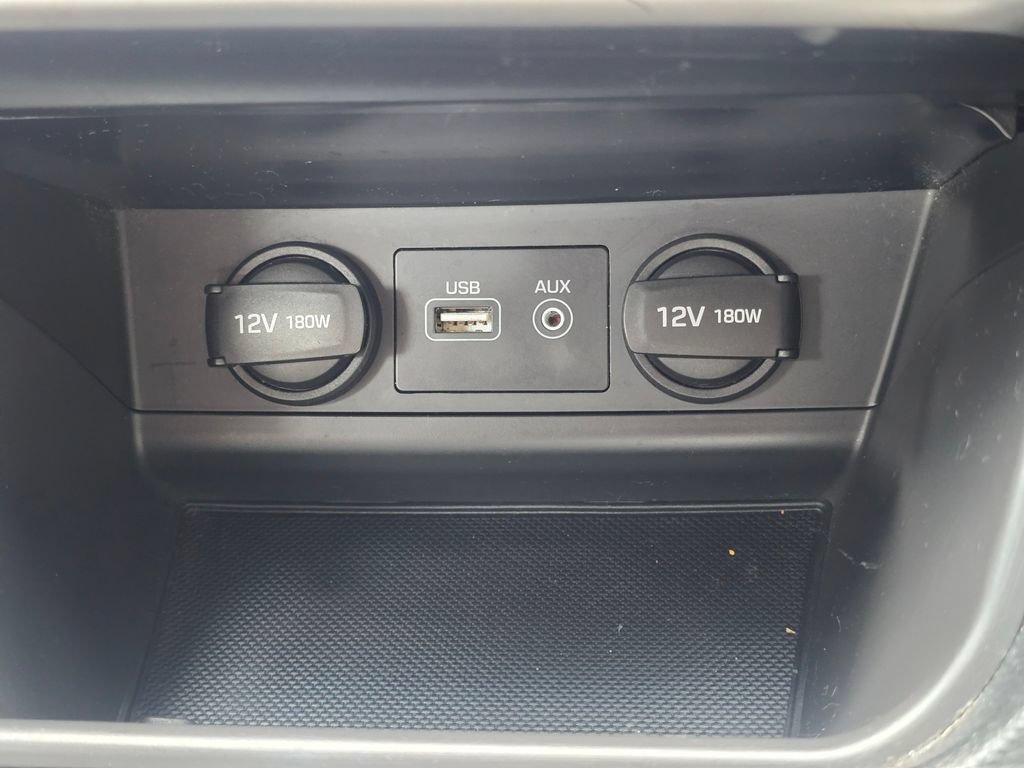 Used 2017 Hyundai Sonata SE FWD image 31