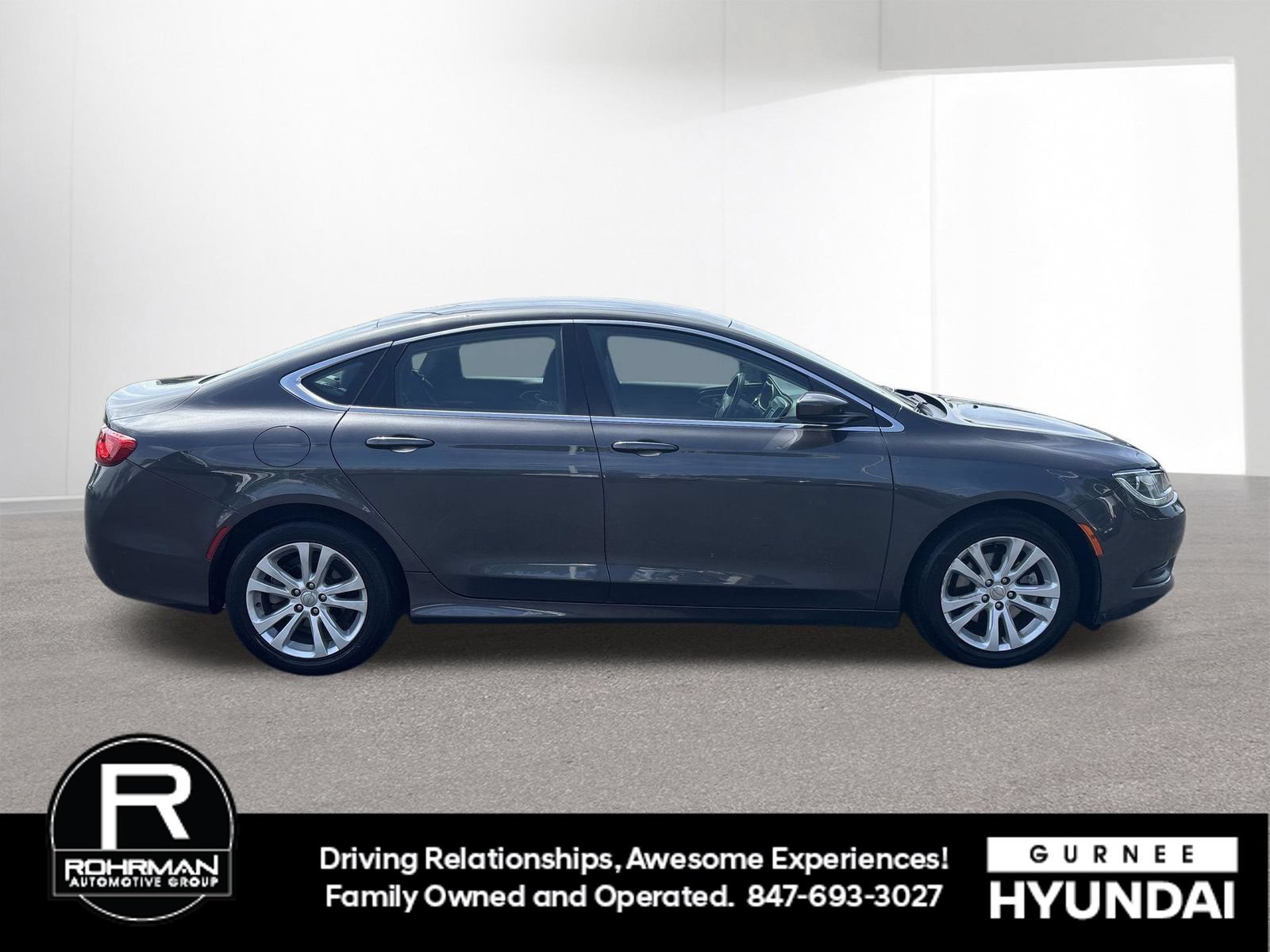 Used 2017 Chrysler 200 LX FWD image 10
