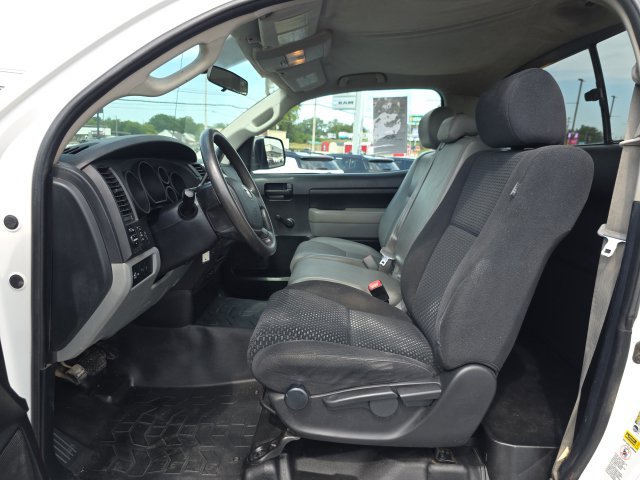 Used 2010 Toyota Tundra 4x4 Regular Cab Long Bed image 12