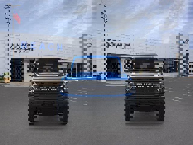 New 2025 Ford Bronco 4-Door image 6