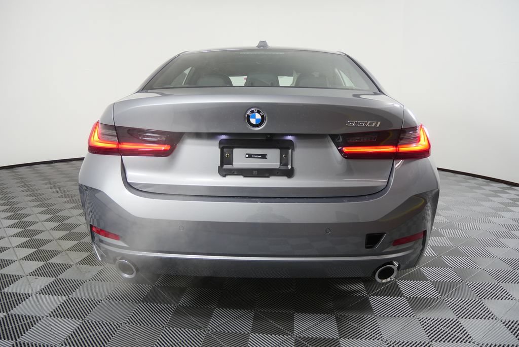 Used 2026 BMW 330i Sedan RWD image 4