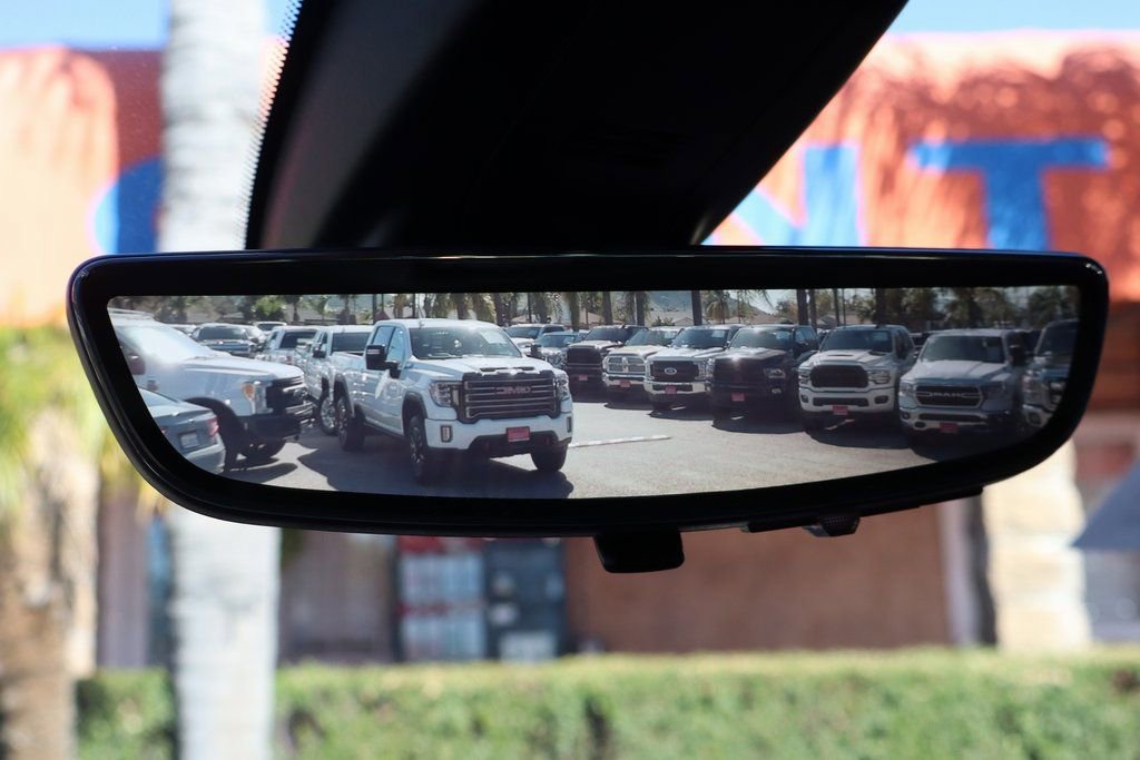 Used 2023 GMC Sierra 3500 Denali w/ Denali Black Diamond Edition image 35