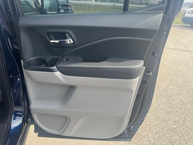 Used 2023 Honda Ridgeline RTL image 32