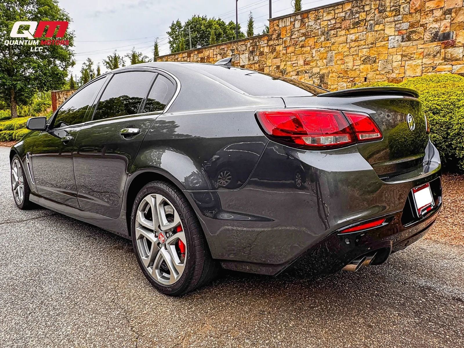 Used 2017 Chevrolet SS RWD image 3