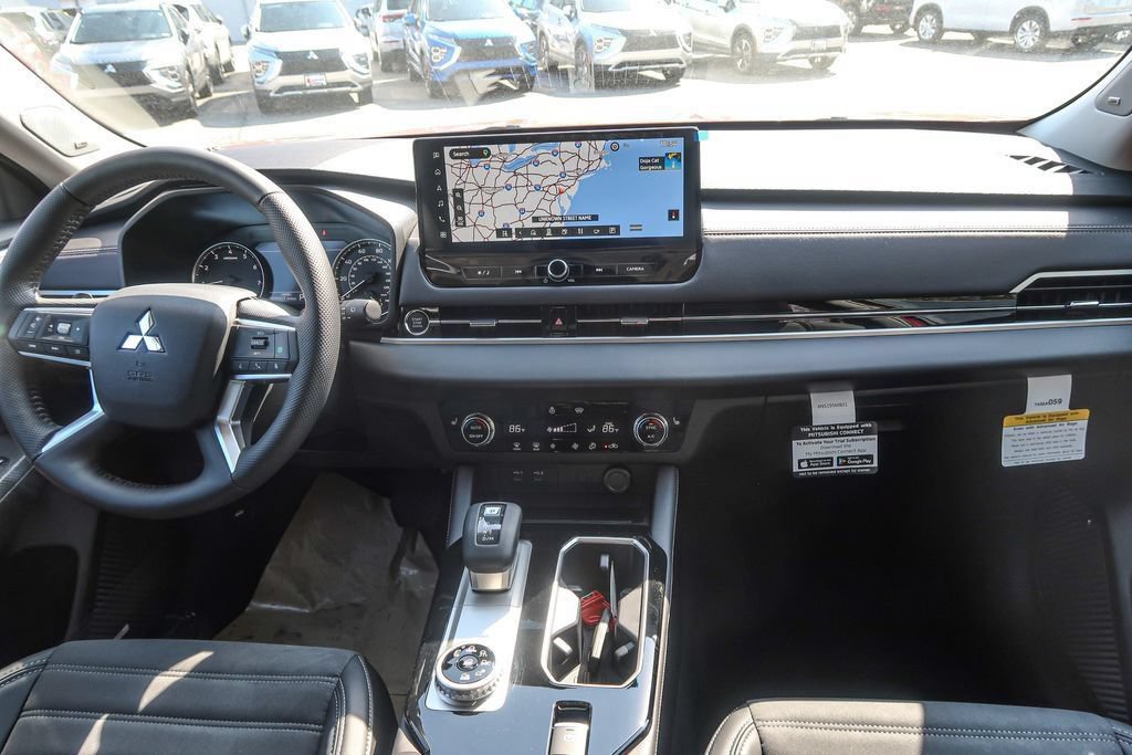 New 2026 Mitsubishi Outlander SE AWD/4WD image 16