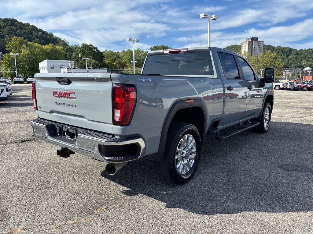 Used 2025 GMC Sierra 2500 Pro w/ 1SA Pro Safety Plus Package AWD/4WD image 5
