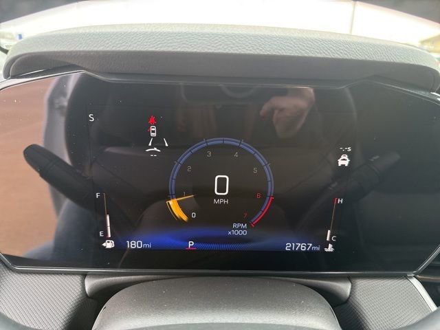 Used 2024 Chevrolet TrailBlazer LT w/ LT Cold Weather Package FWD image 20