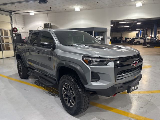 Used 2026 Chevrolet Colorado ZR2 AWD/4WD image 4