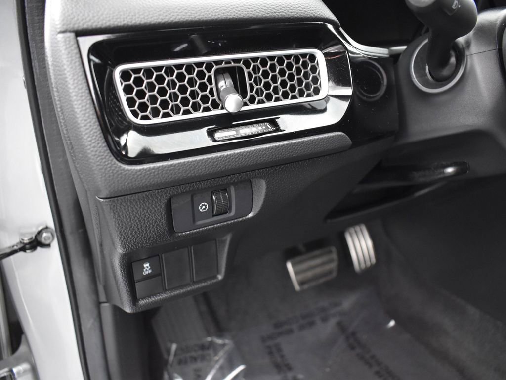 Used 2025 Honda Civic Sport image 10