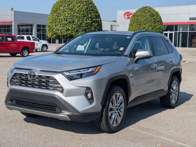 Used 2022 Toyota RAV4 Limited w/ Limited Grade Weather Package FWD image 7