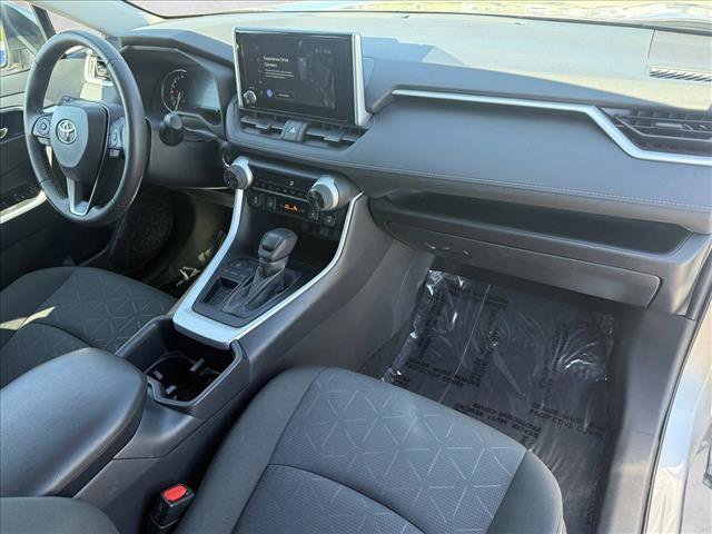 Used 2025 Toyota RAV4 XLE w/ Weather Package image 13
