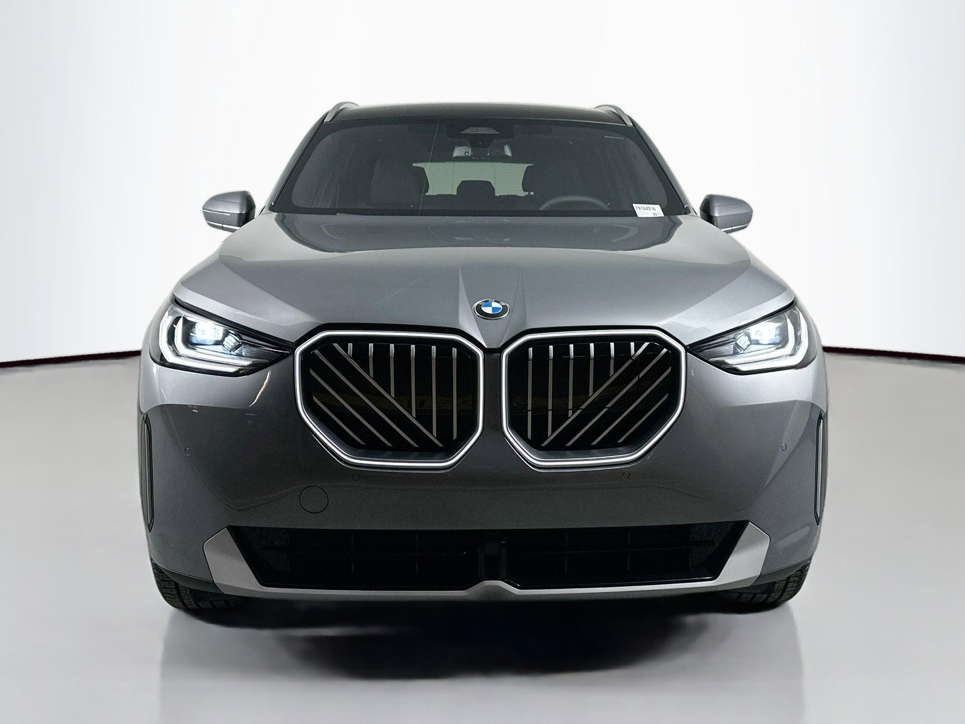 New 2026 BMW X3 xDrive30 w/ Convenience Package image 2