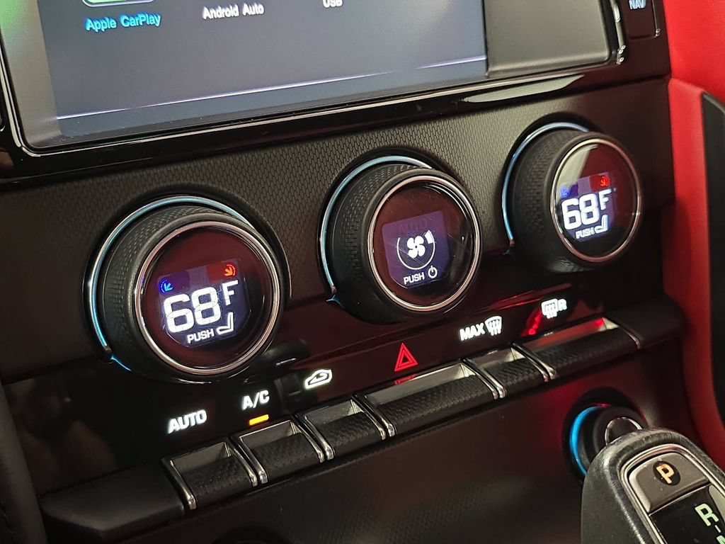 Used 2014 Jaguar F-TYPE S RWD image 19