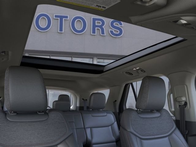 New 2026 Ford Explorer Active w/ Active Comfort Package AWD/4WD image 22
