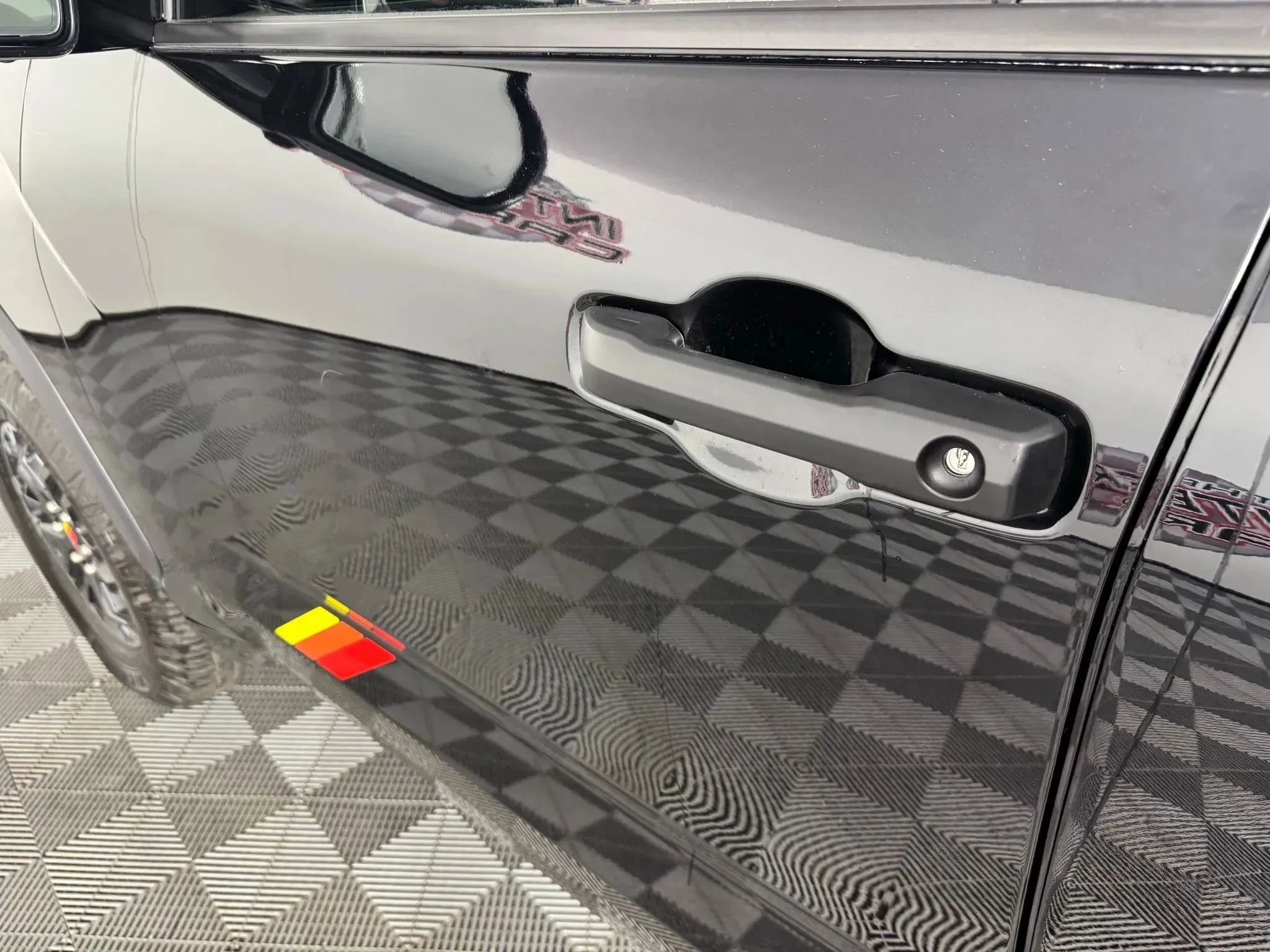 Used 2025 Toyota Tundra Platinum image 25