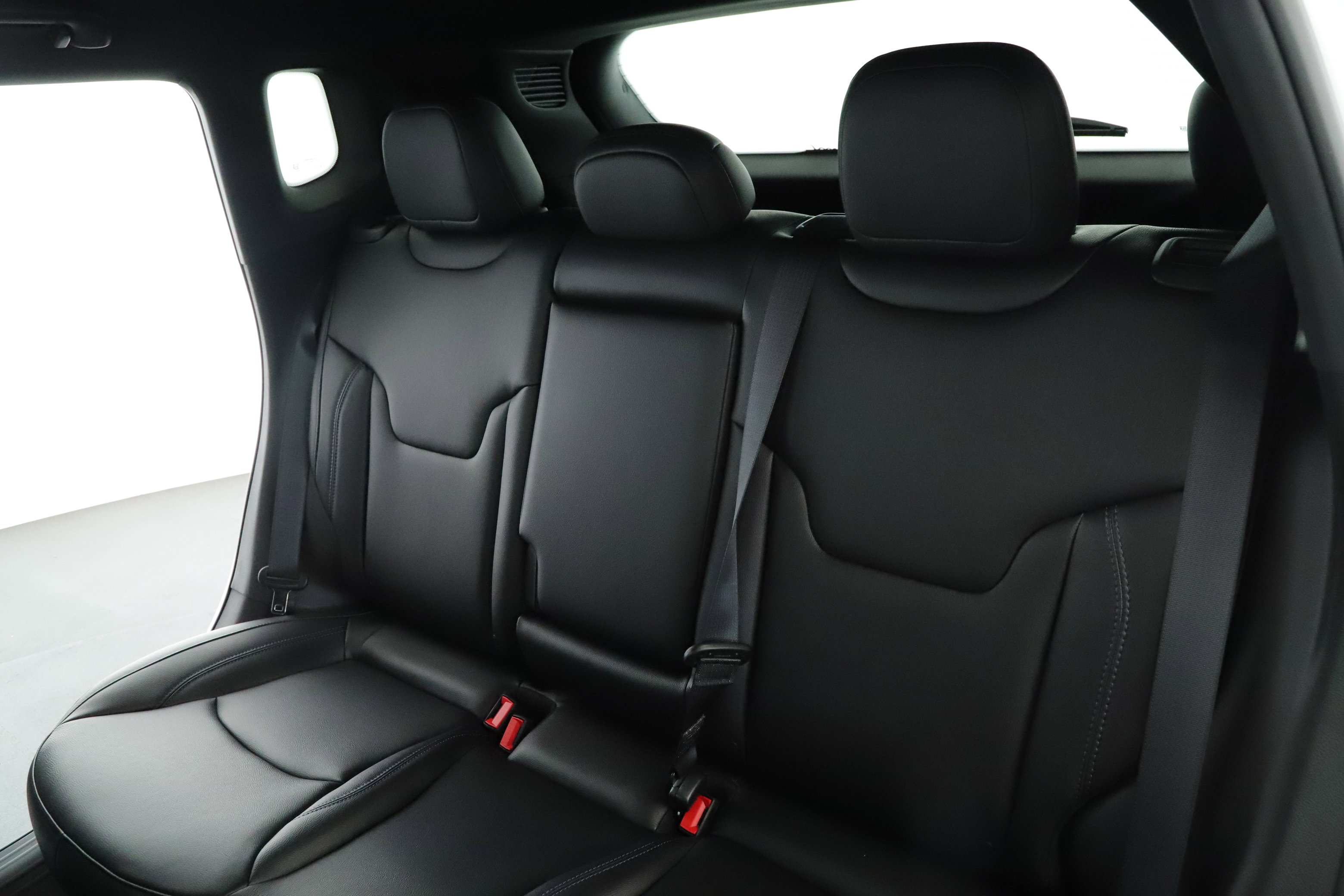 New 2026 Jeep Compass Limited image 5