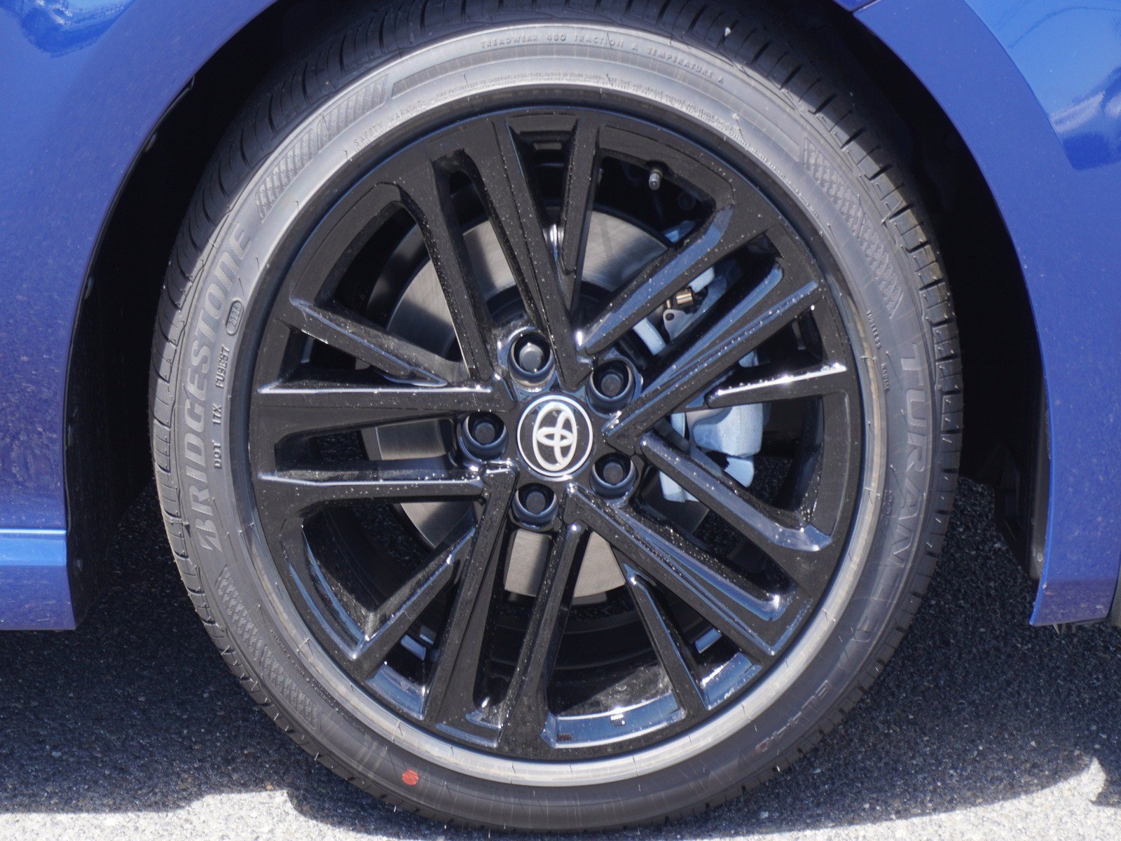 New 2026 Toyota Camry SE FWD image 5
