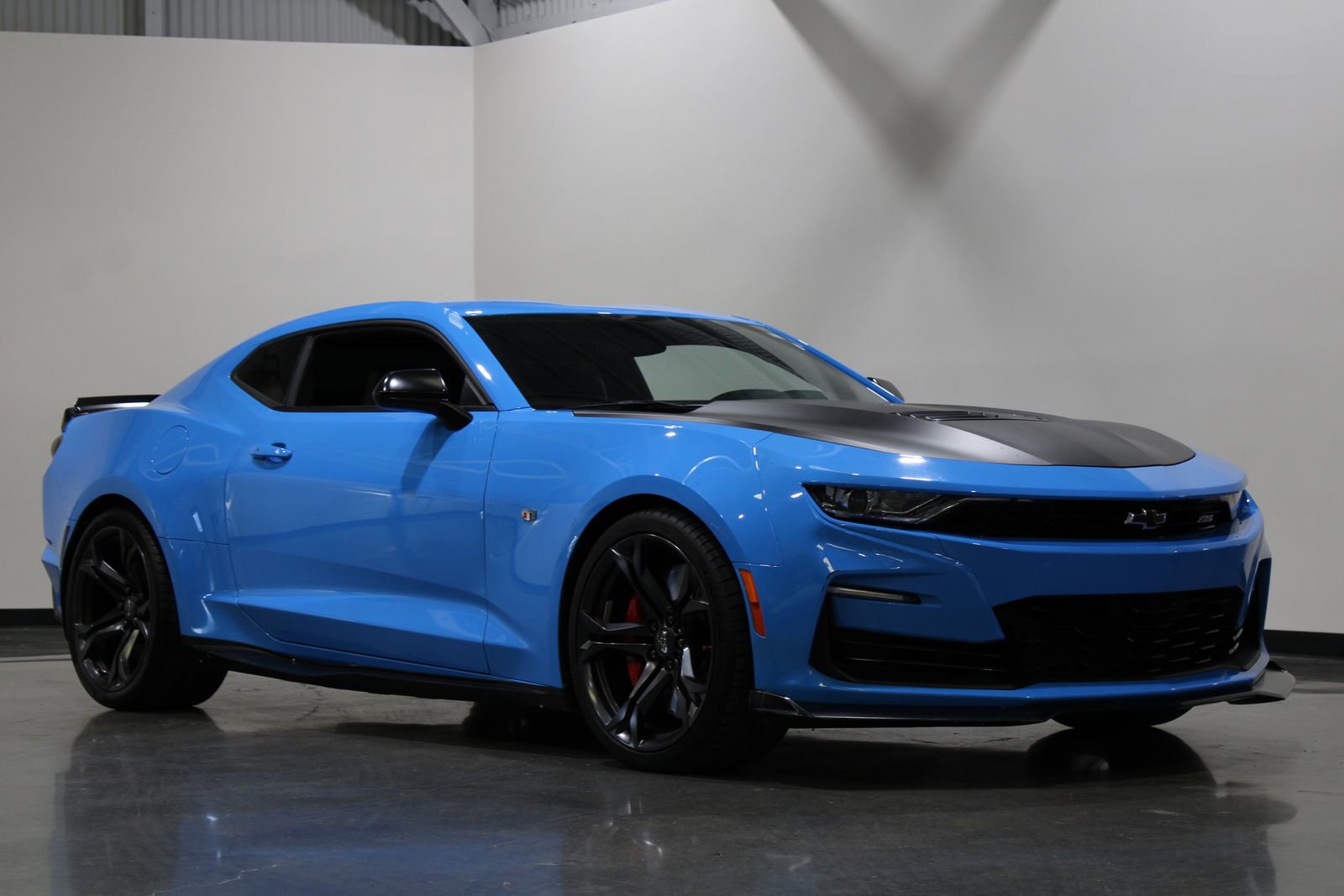 Used 2023 Chevrolet Camaro SS image 4