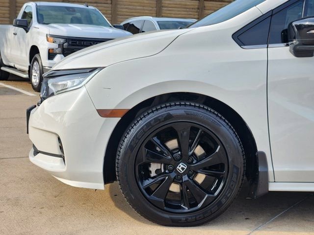 Used 2023 Honda Odyssey Sport image 16