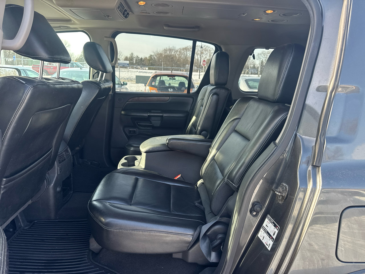 Used 2012 Nissan Armada Platinum image 11