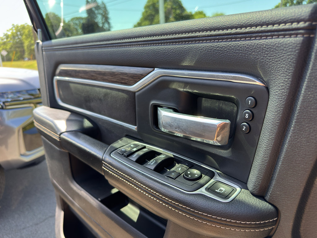 Used 2021 RAM 2500 Laramie AWD/4WD image 28