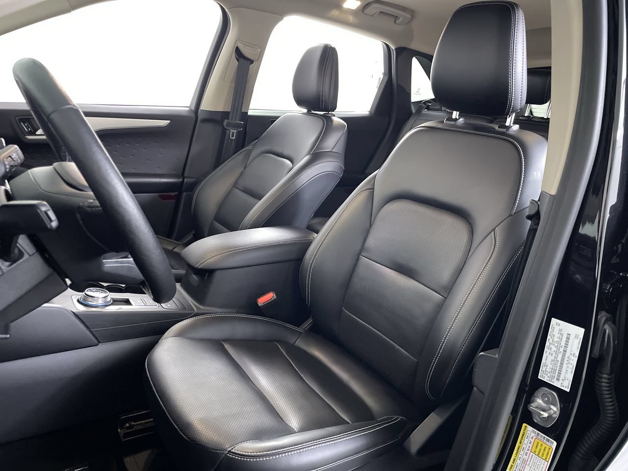 Used 2020 Ford Escape SEL AWD/4WD image 12