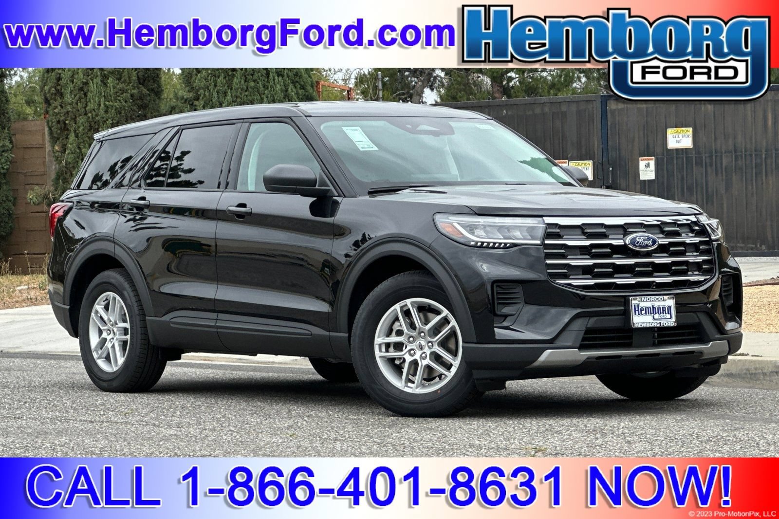 New 2026 Ford Explorer Active RWD image 1