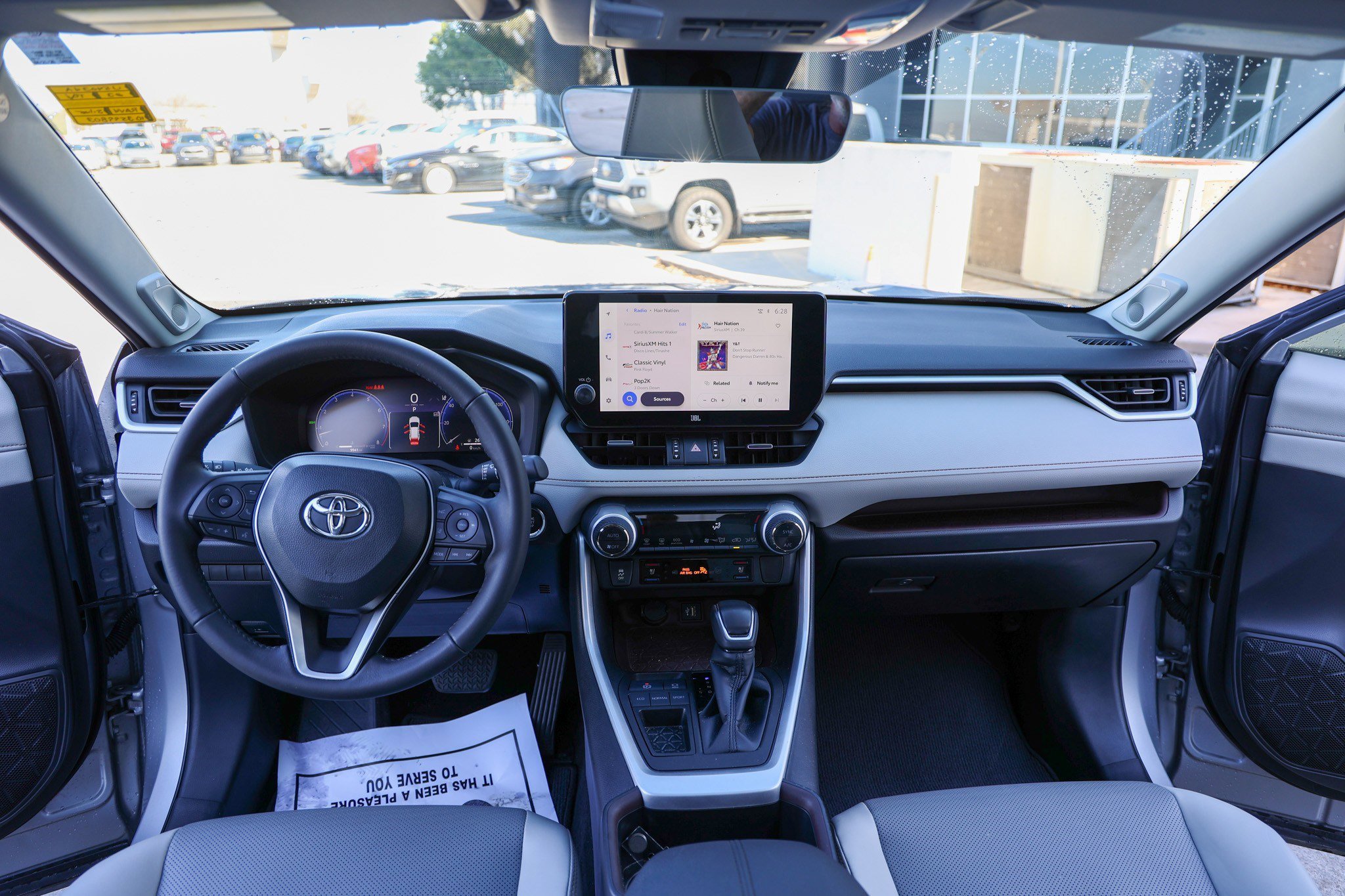 Used 2023 Toyota RAV4 Limited image 34