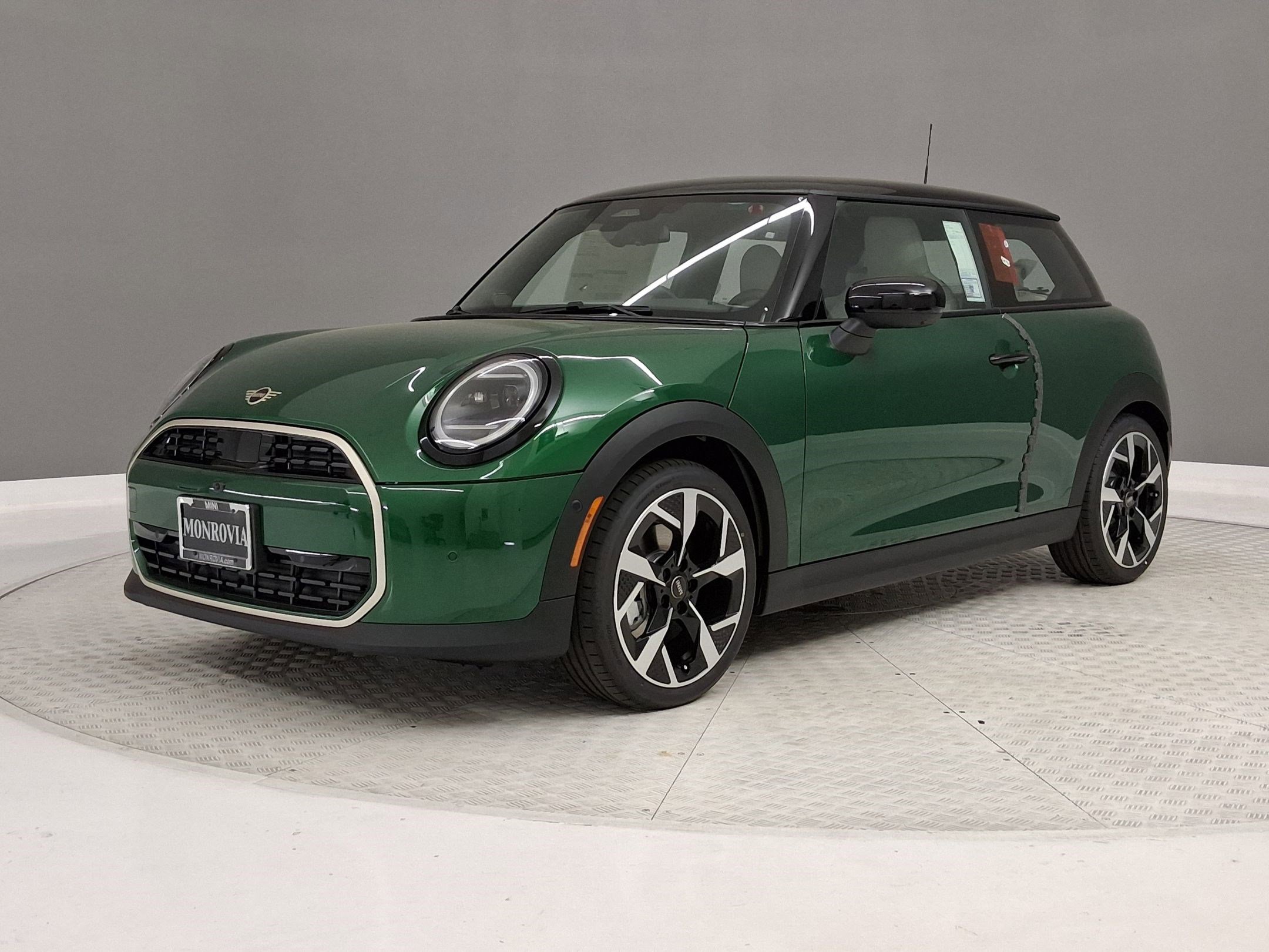 New 2026 MINI Cooper 2-Door Hardtop image 31